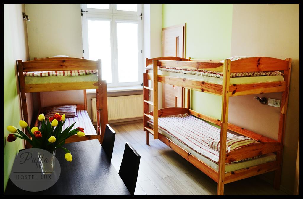 Puffa Hostel Lux Варшава Стая снимка