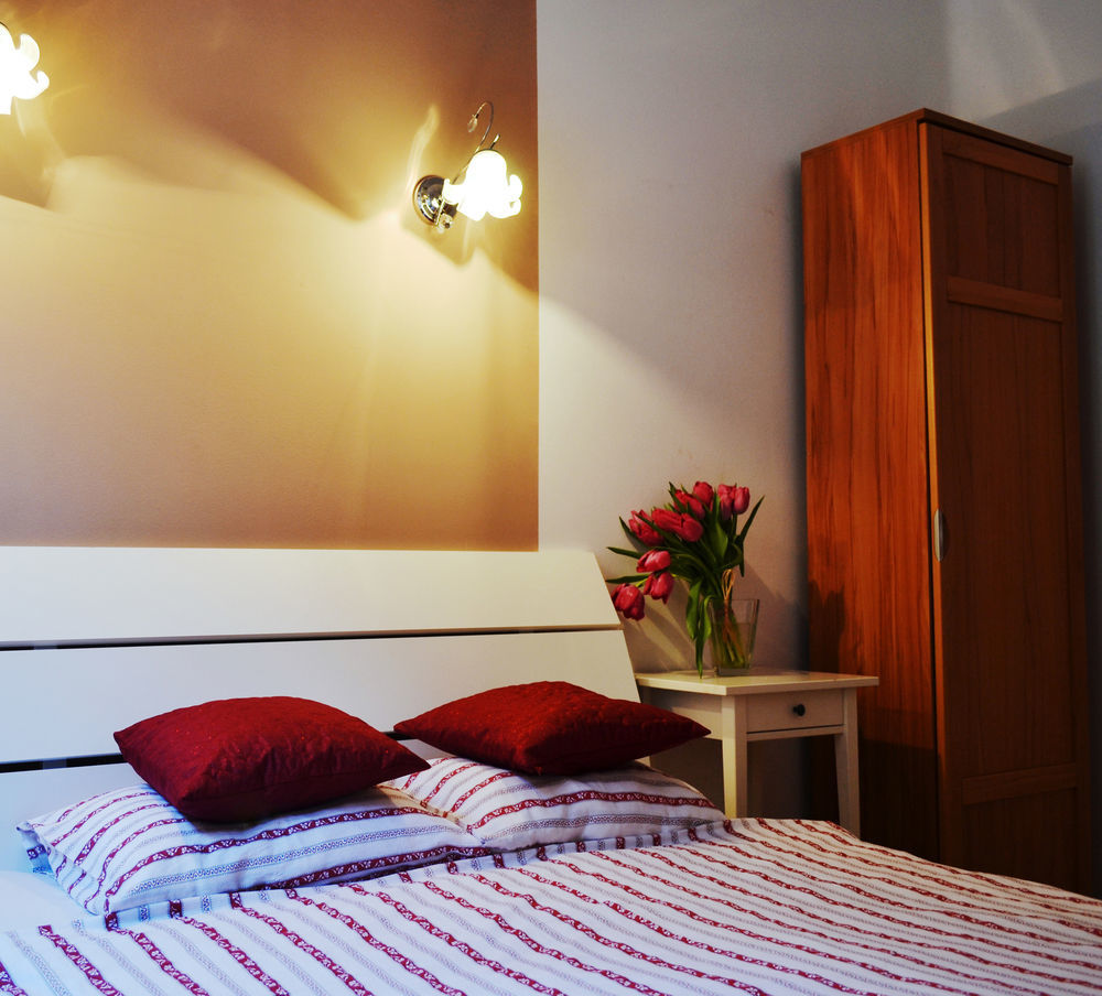 Puffa Hostel Lux Варшава Екстериор снимка
