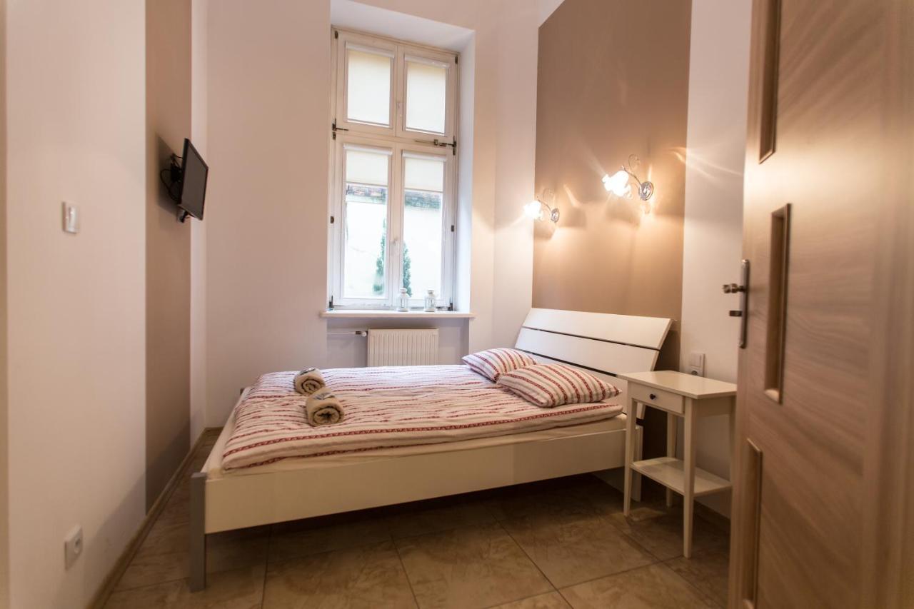 Puffa Hostel Lux Варшава Екстериор снимка
