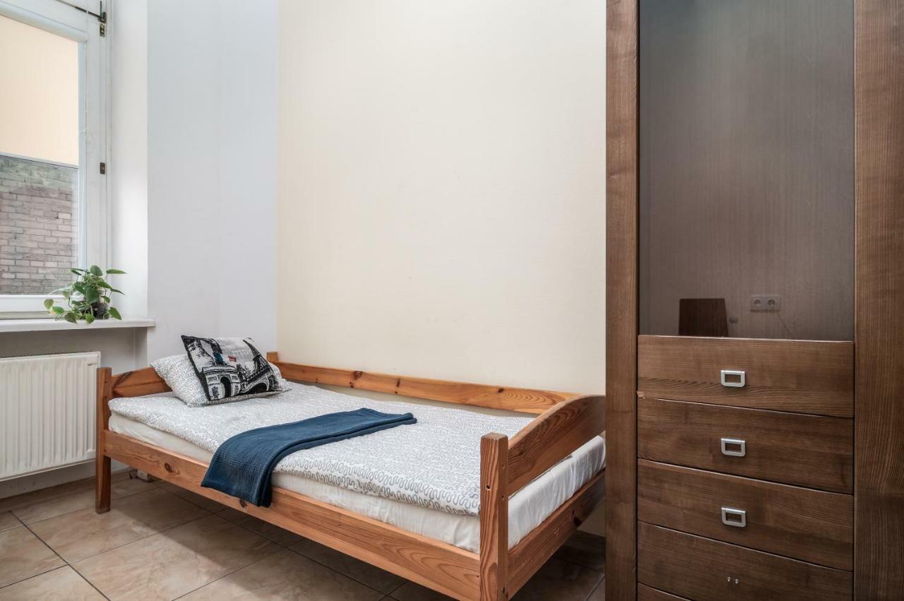 Puffa Hostel Lux Варшава Екстериор снимка