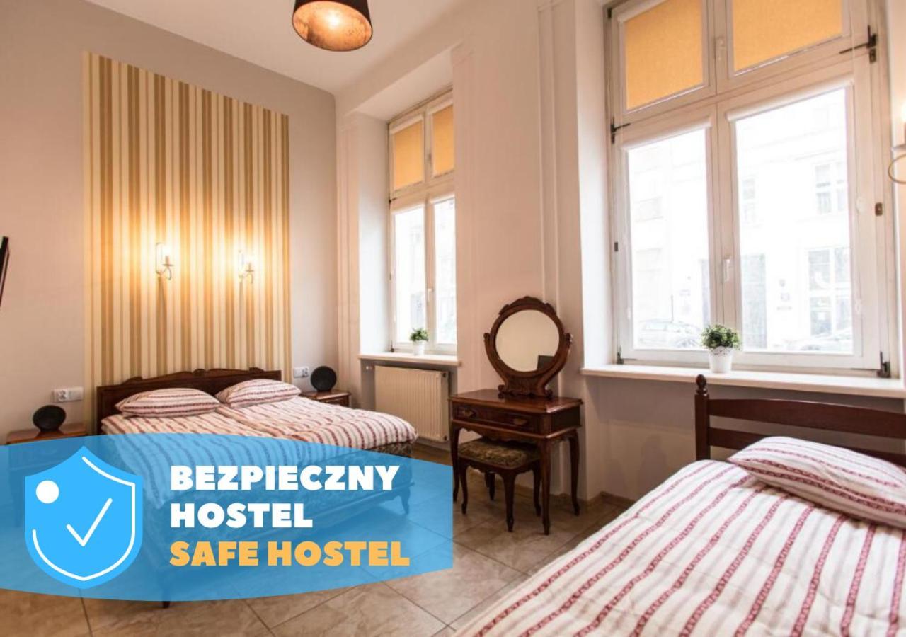 Puffa Hostel Lux Варшава Екстериор снимка